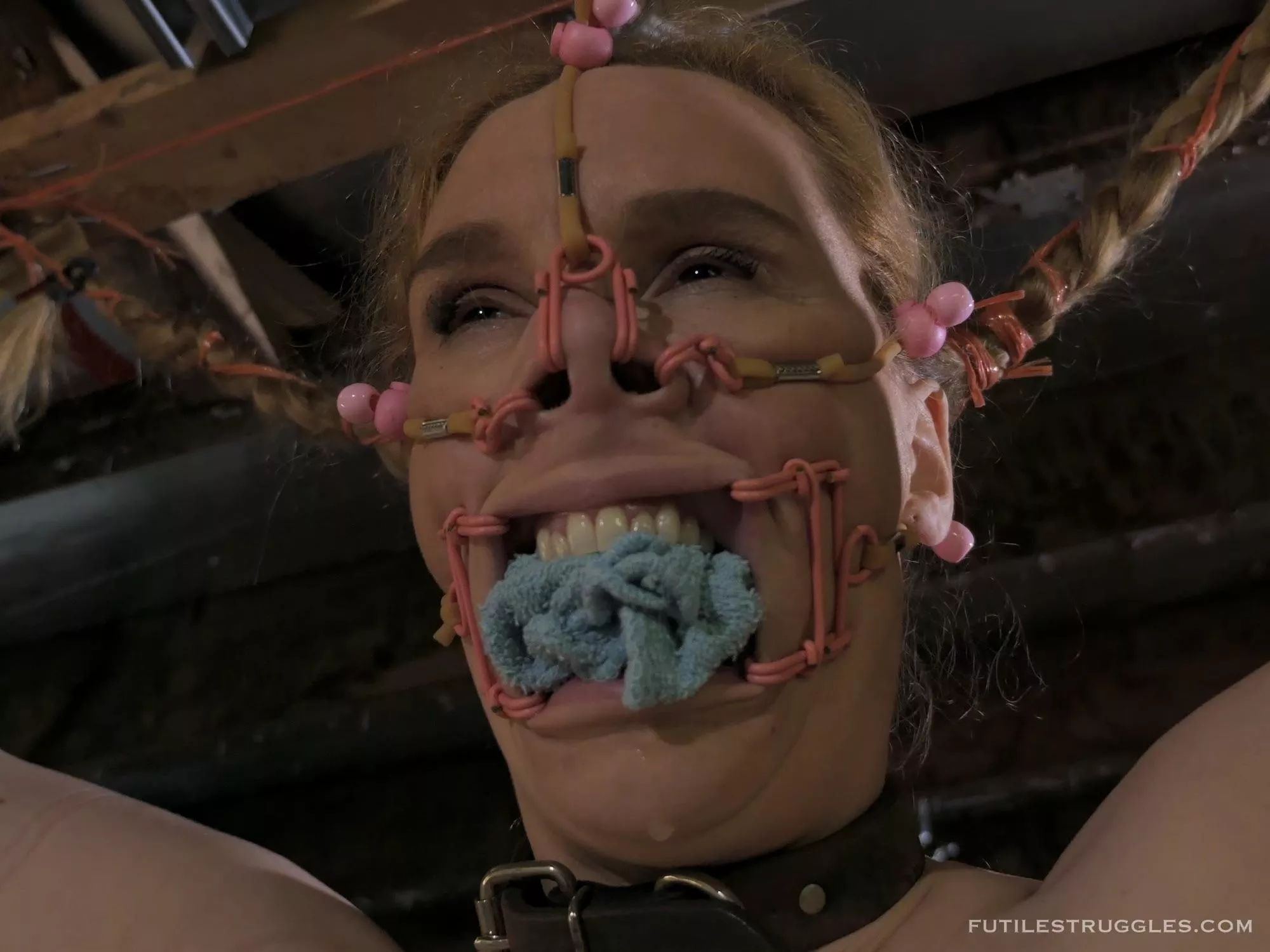 Ariel Anderssen strung up 