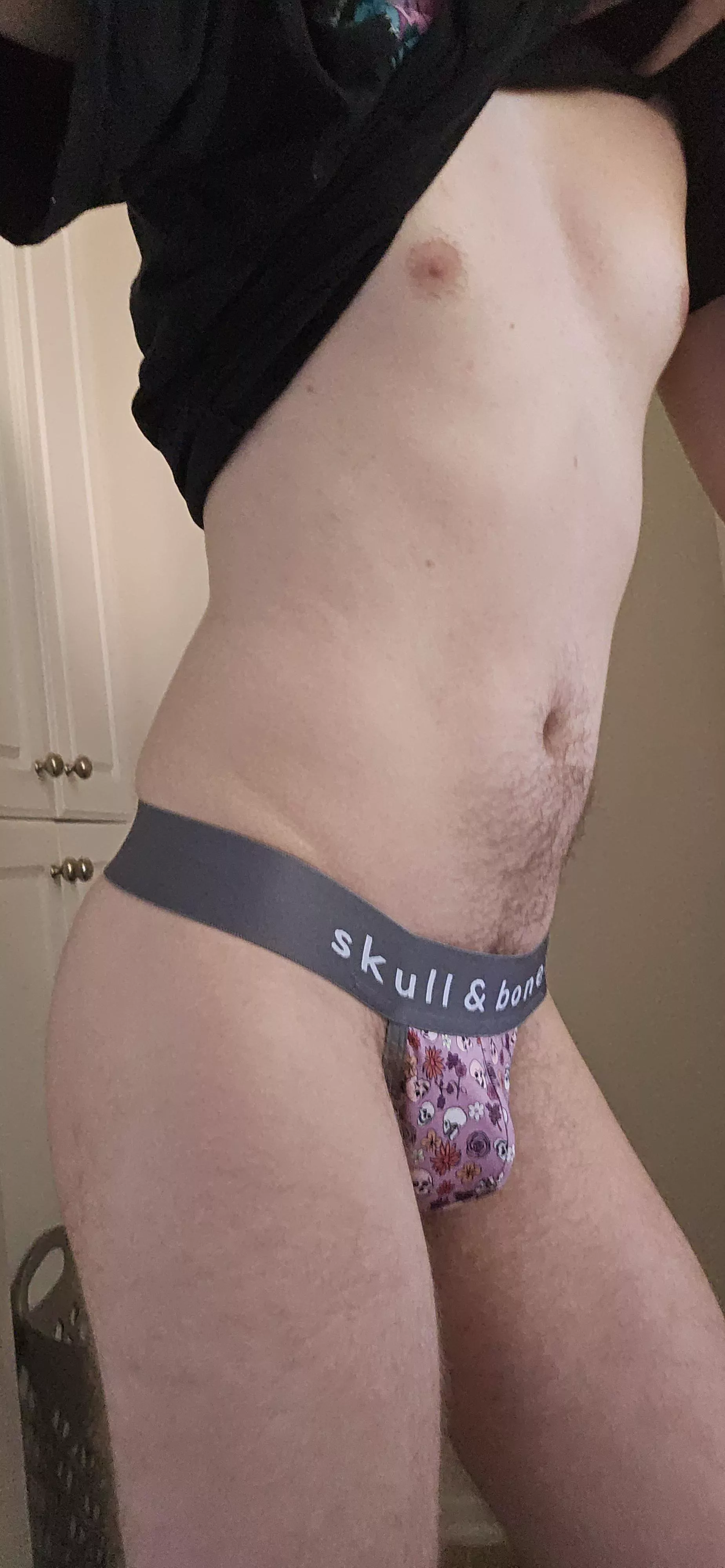 Before weekend gayming comes weekend chores... anyone want to help with laundry so we can get back to the fun stuff?