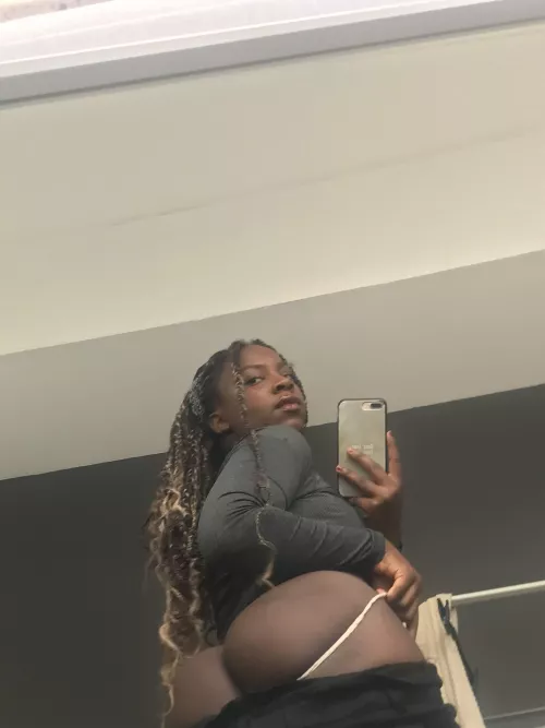 Big enough to turn you on and convence you to come play with me?