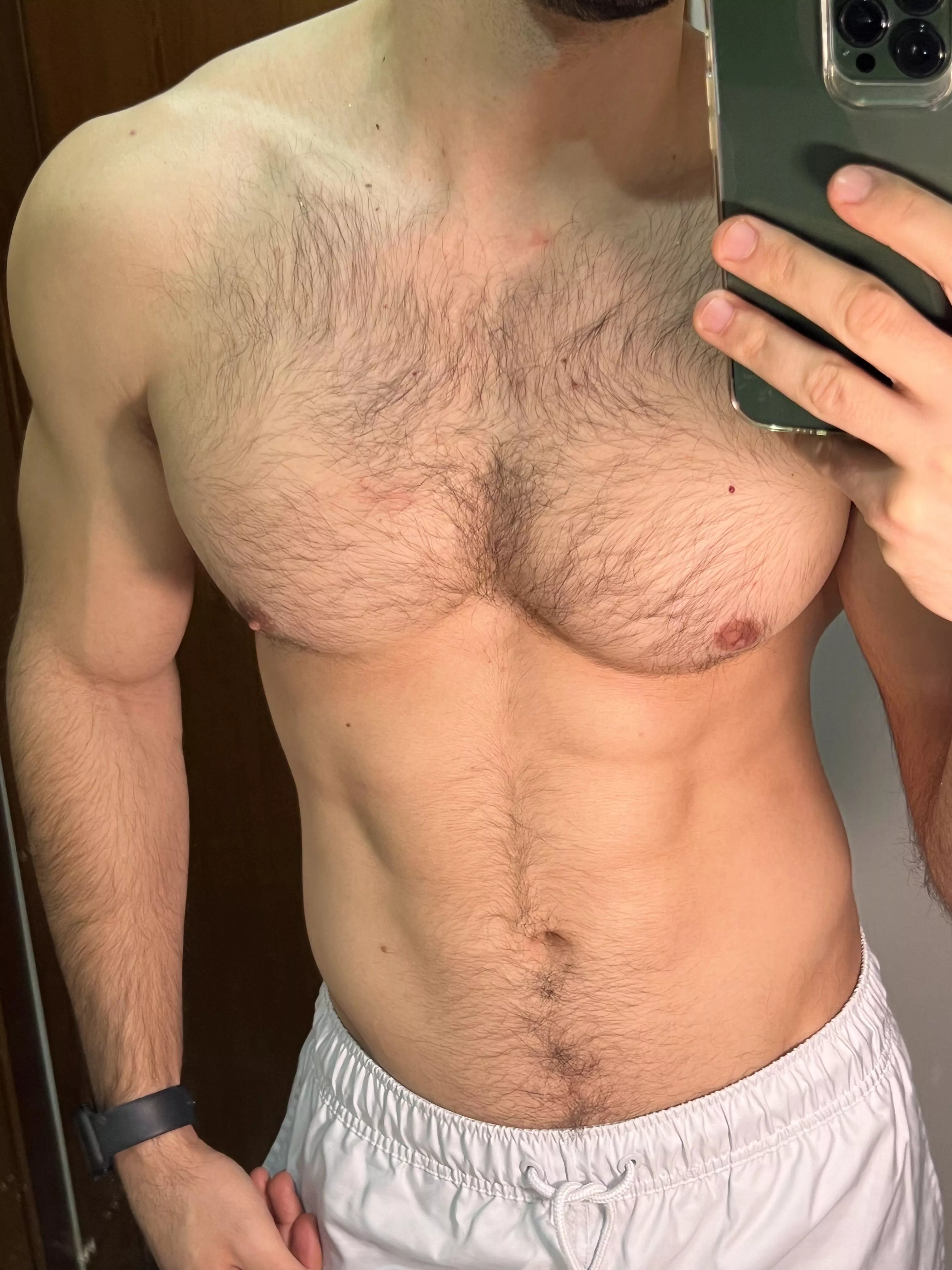 Big, squishy pillows to worship 🔥