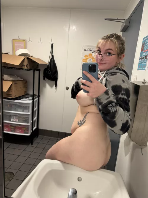 Cum check out my no pay-per-view page