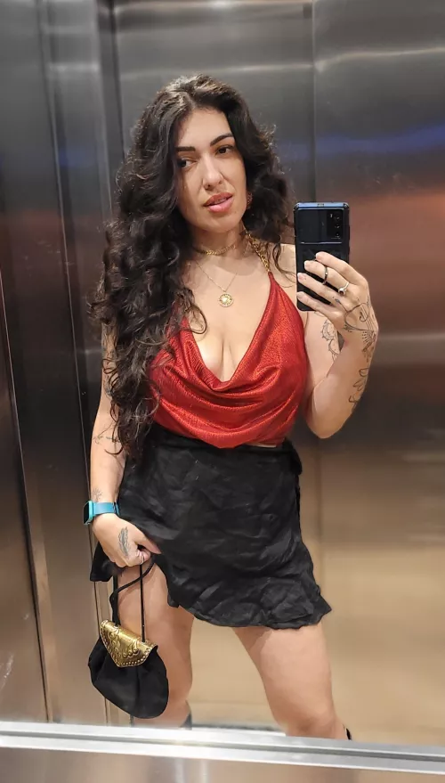 Getting in the mood for love, but not for a bra