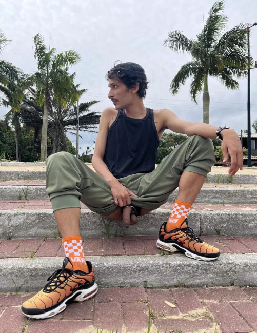 Hanging out 🫢😛😵‍💫