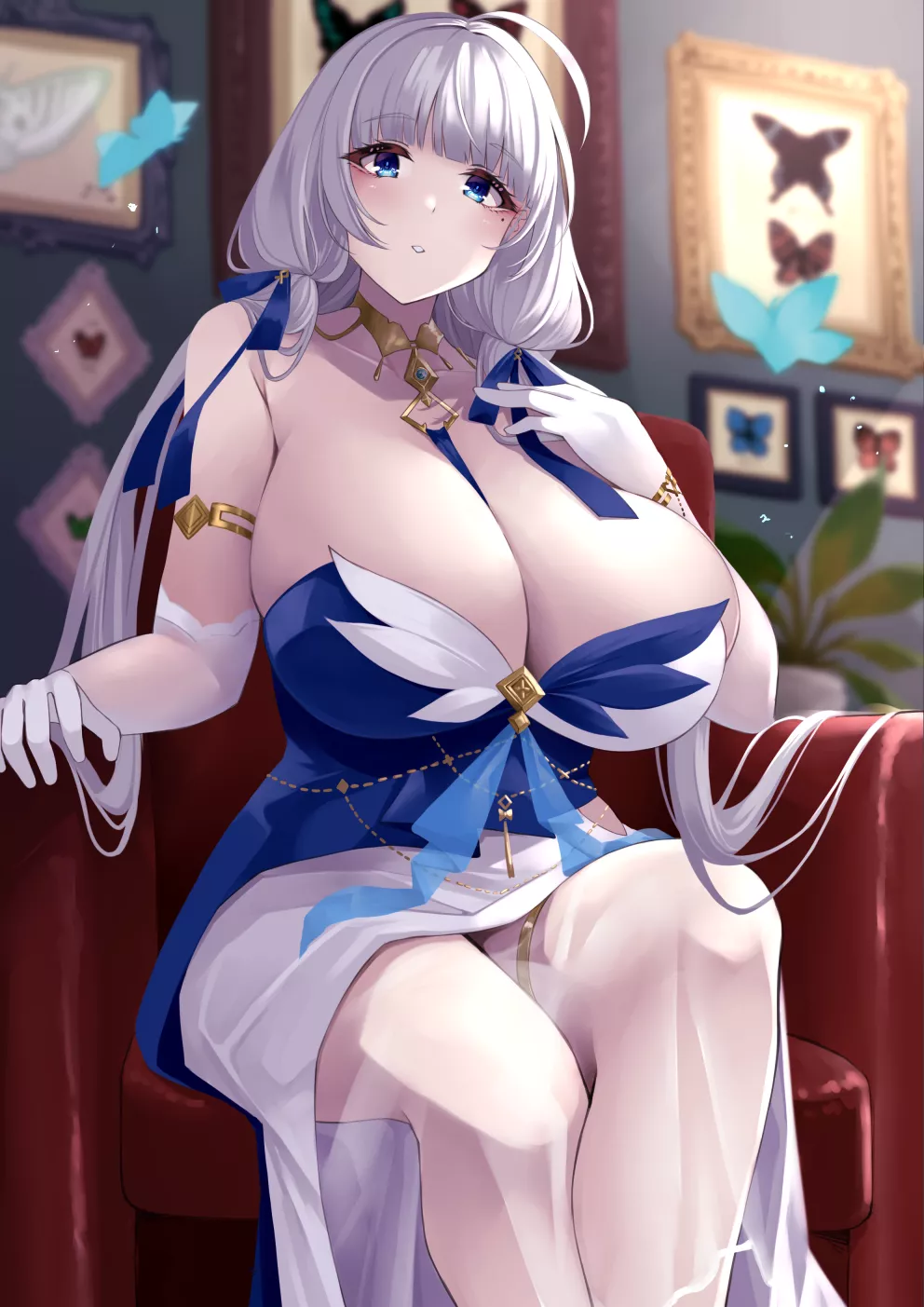 Illustrious sitting (wee)
