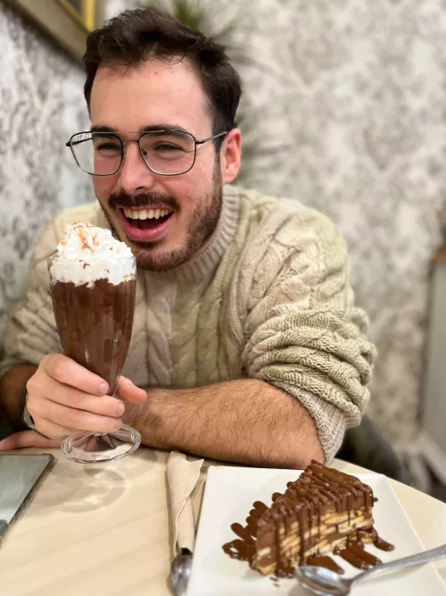 I'm starting to think that I'm addicted to sugar