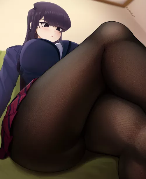 Komi-San Crossing Her Legs In Her School Uniform (Komi Can't Communicate)