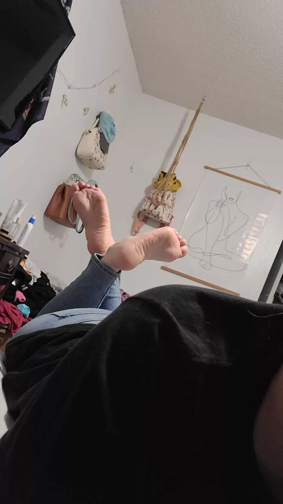 My gf's size 8.5 slightly smelly pink soles