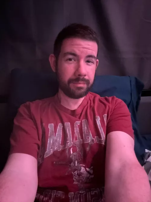 Saturdays spent cuddling and watching football 😏