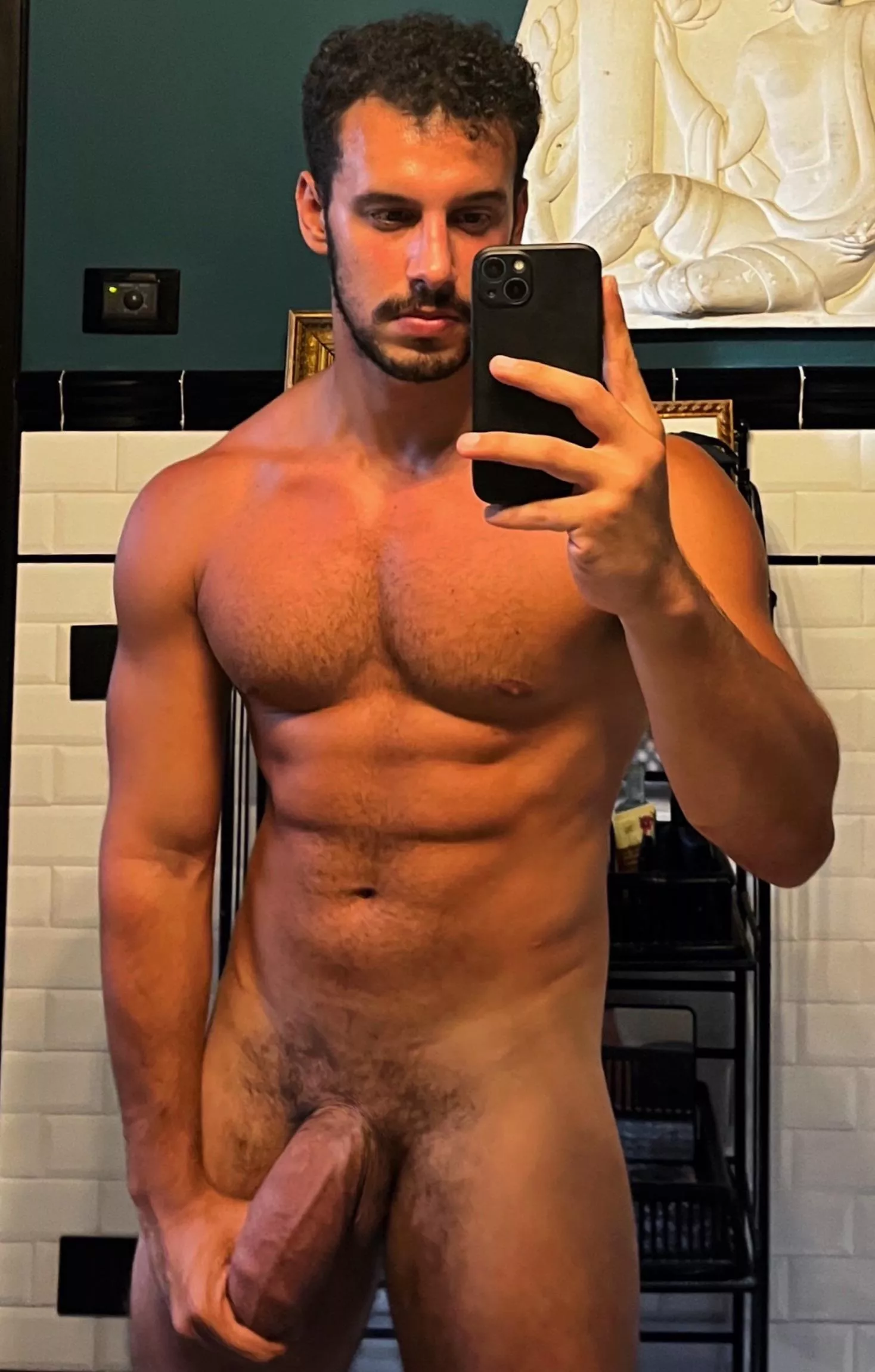 Say 'hi' i'll inbox you more nudes