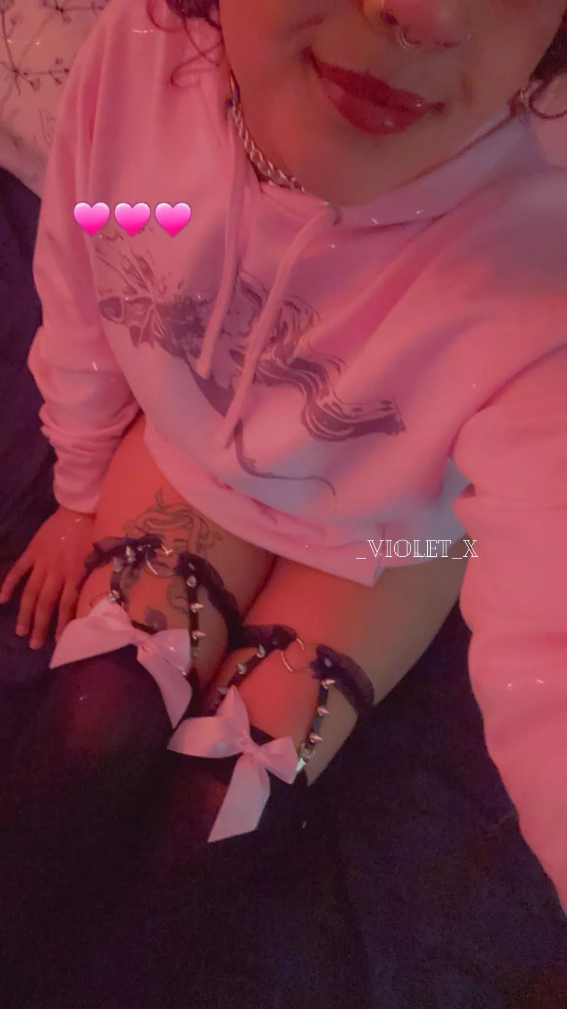 [selling] [verified] any purchase over $20 today gets a free 💦 video 👀, DMS open for buyers😘