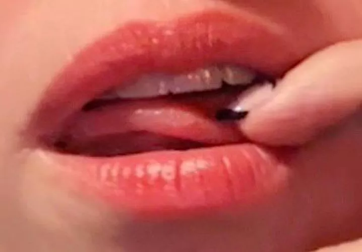 taste•touch•desire•crave