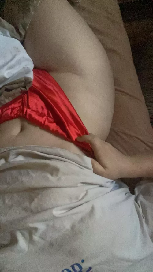 Today those who go to my OF will be given a gift