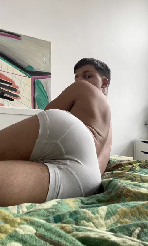 Wanna take my undies off!