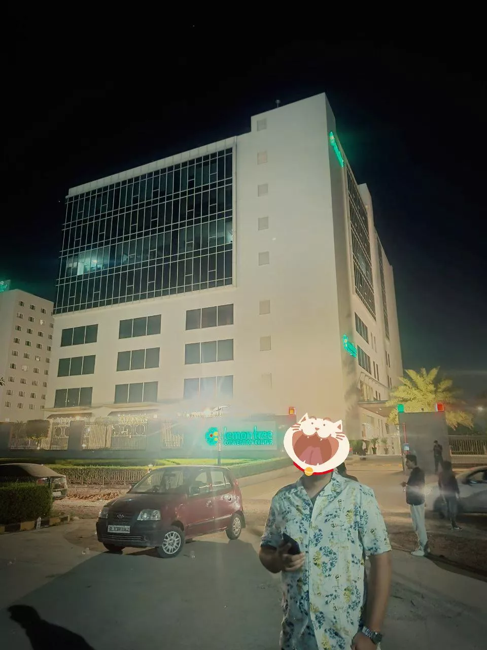 Any lady interested in chatting on any topic (philosophy psychology)..please dm ..my tele : kakakafka