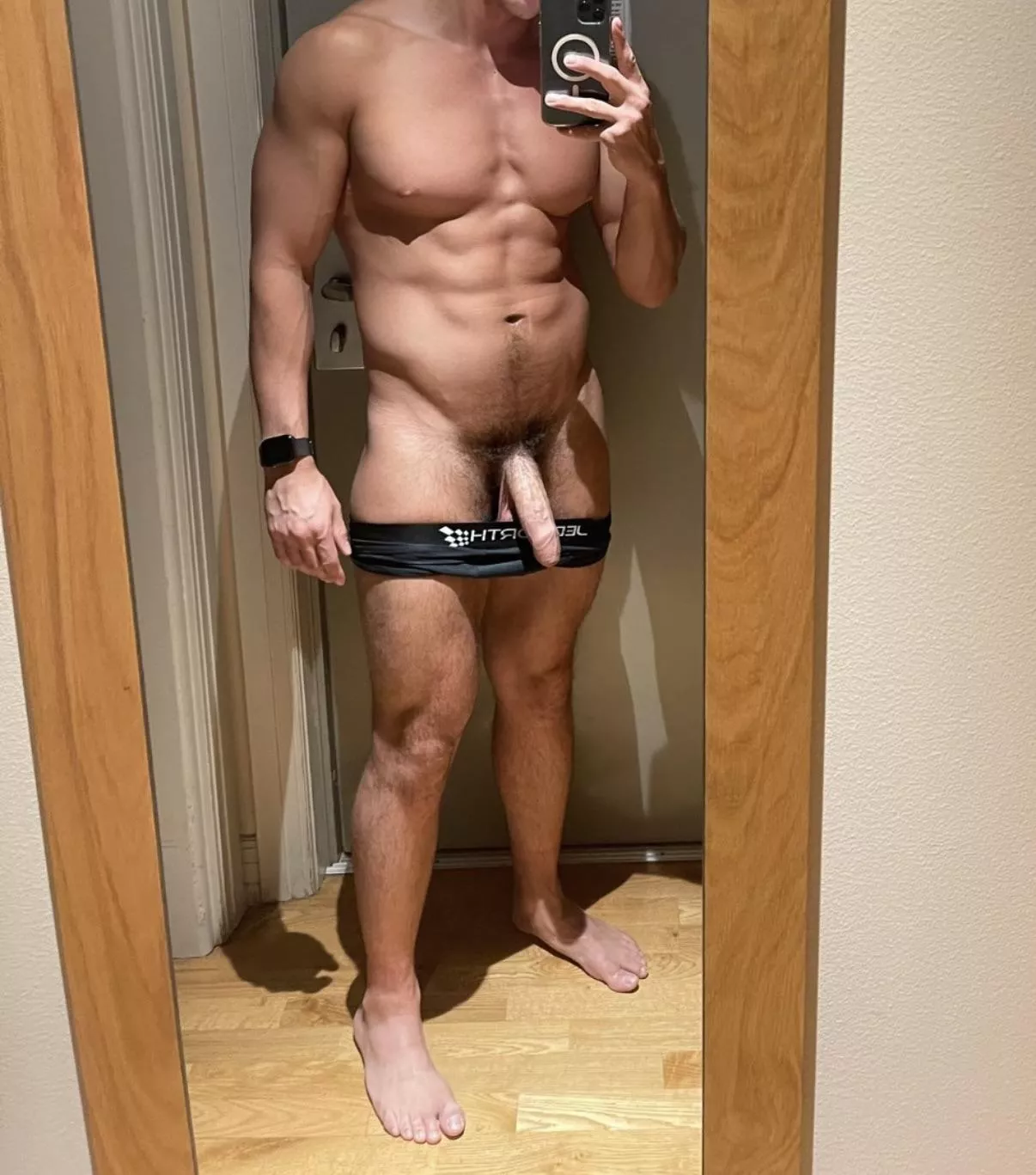 Any other bros get turned on looking in a mirror? (39)
