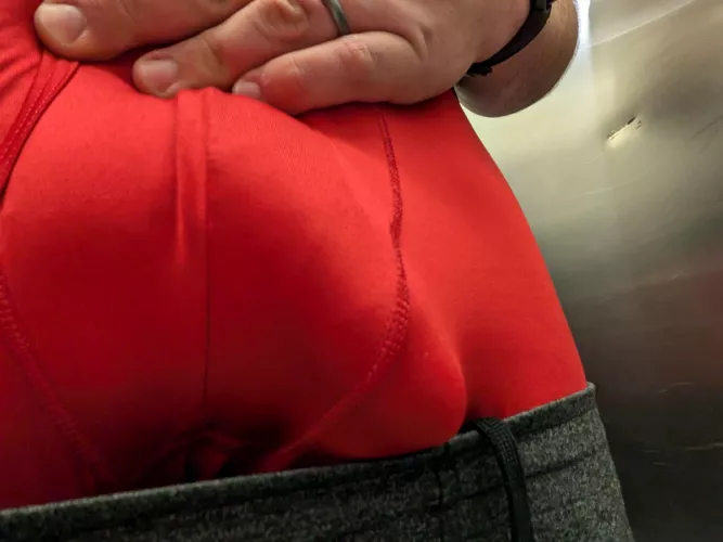 Can’t go to the airport without the obligatory dick pic for your spouse