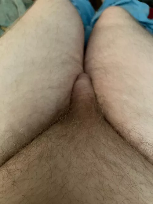 Come and get me! Thicc thighs save lives! 