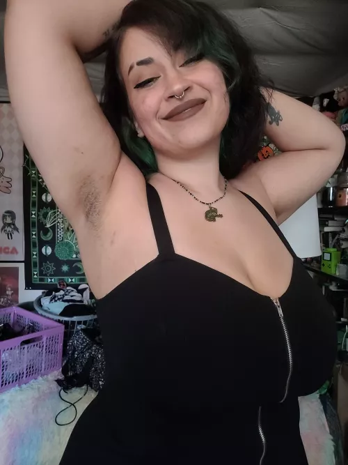 come play legos with me i'm building a house