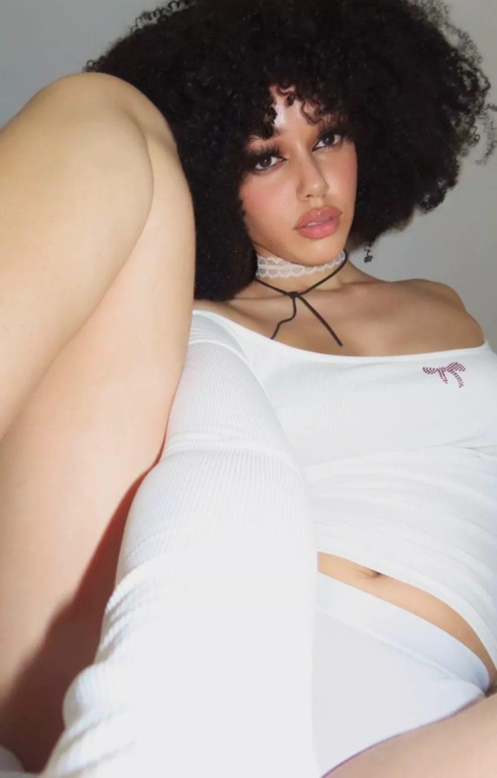 Dark skin, naughty thoughts. Let’s play. 