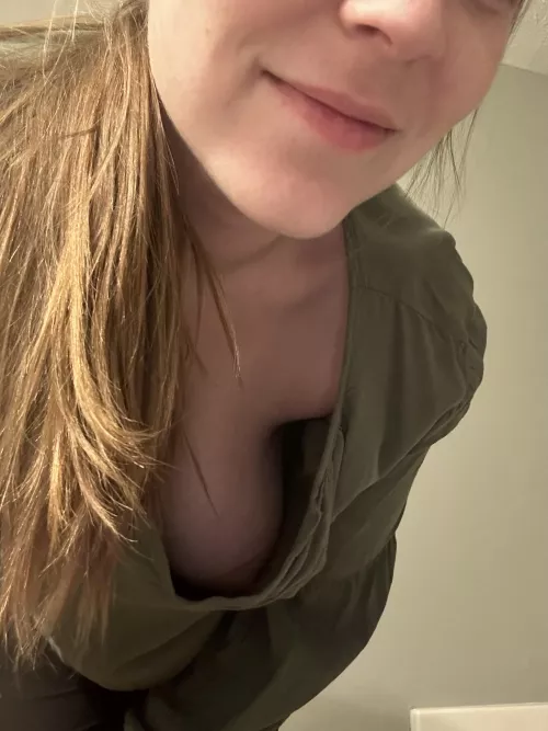 Didn’t even see this when I bent down 😏