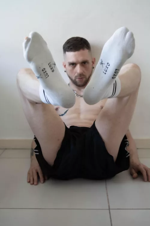 First post here. I hope you like my socks.