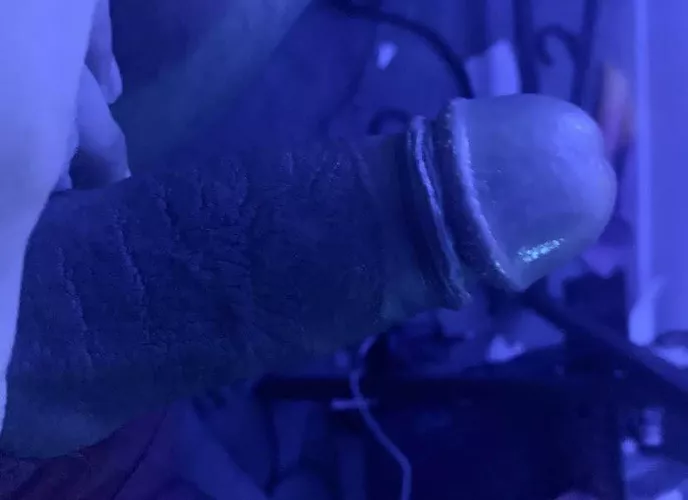 Fresh 18 year old. Super horny. 