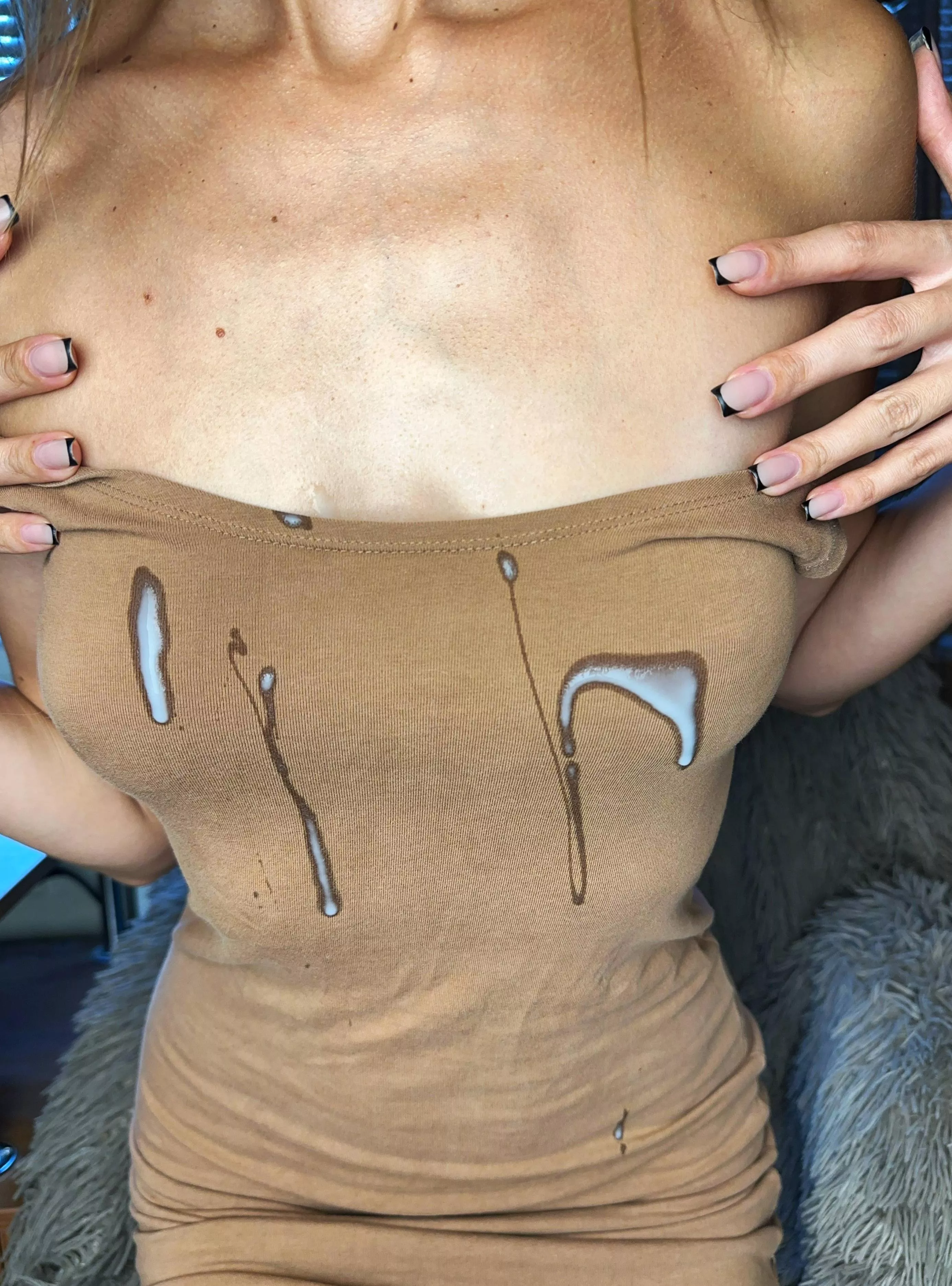 Give me a if you want your cum dripping down that redheads chest