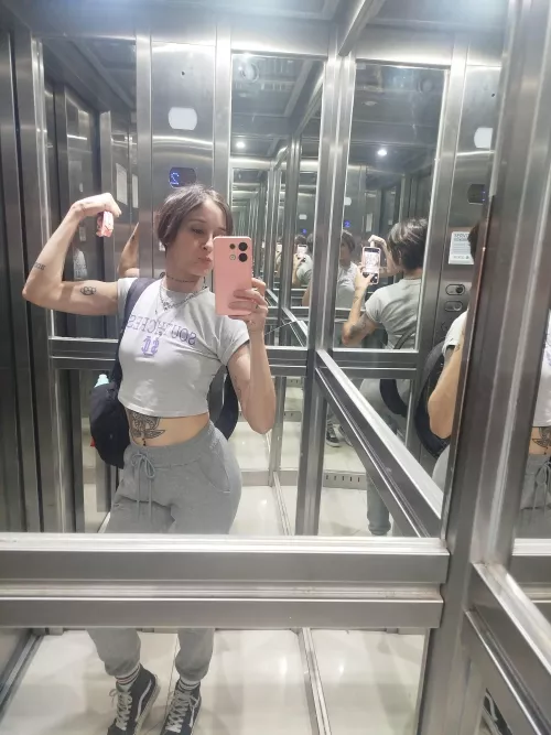 I am a free and fun girl apart from being horny and surprising, I would love to give you all the attention you deserve, the best GFE available on promotion this weekend 