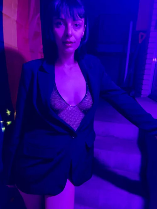 I come to your place dressed like this 🤭👀