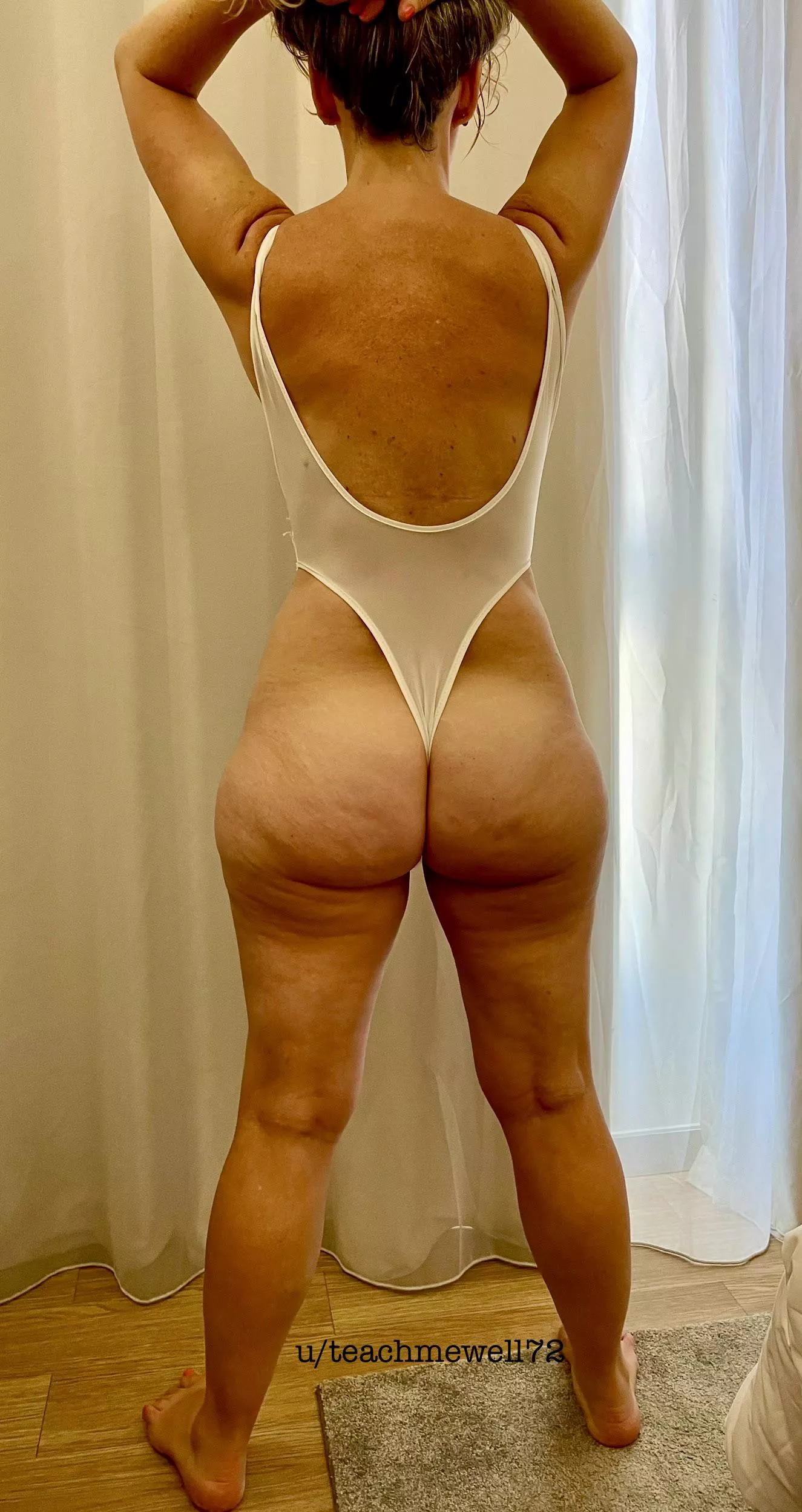 I hear you like a cheeky mom