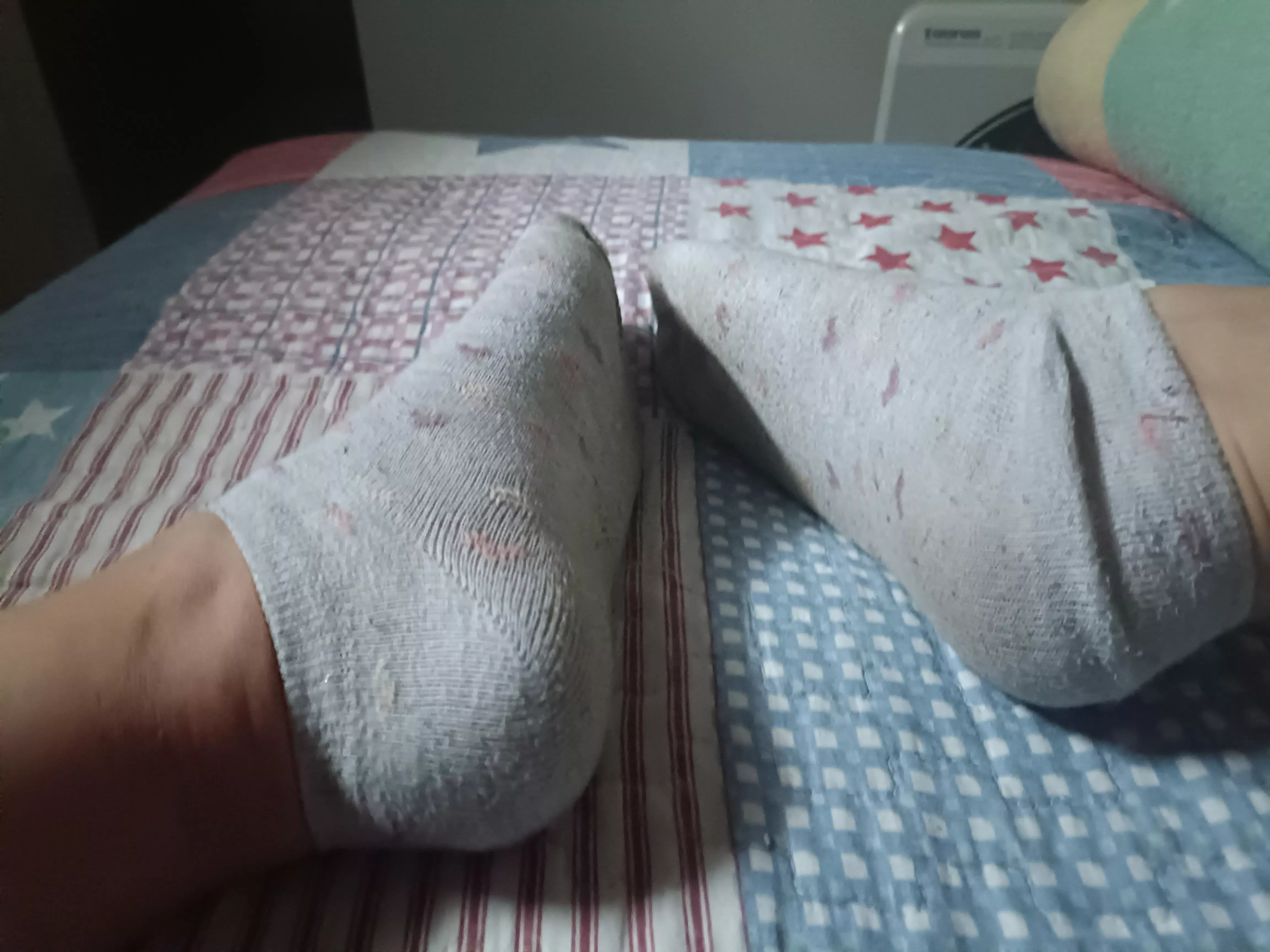 I invite you to try my naked ankles