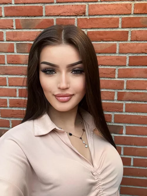 I look like a mom lol 