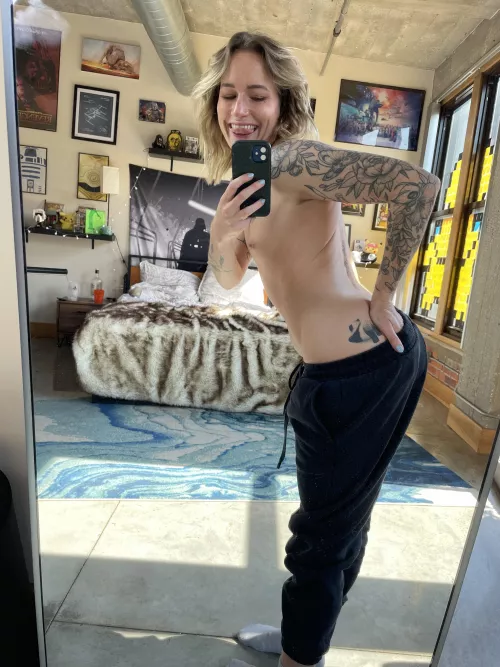 Just over here waiting to be pantsed 