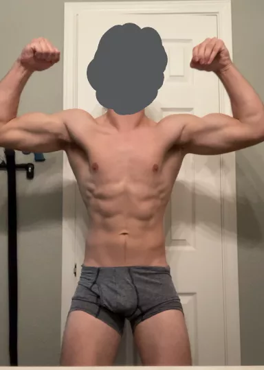 (M4F) I am looking for my first sex fight and to prove that men are the superior sex. This is me in the picture