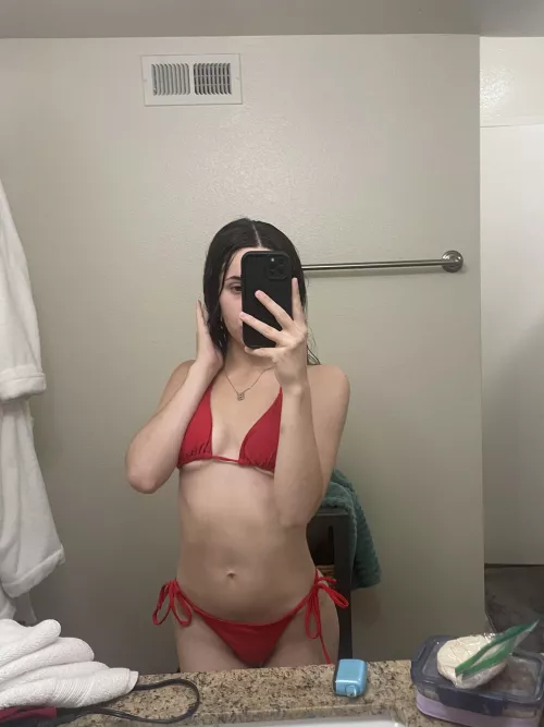 My birthday is so close 11 more days!!! Who’s gonna buy my birthday nails?👀😩🙏