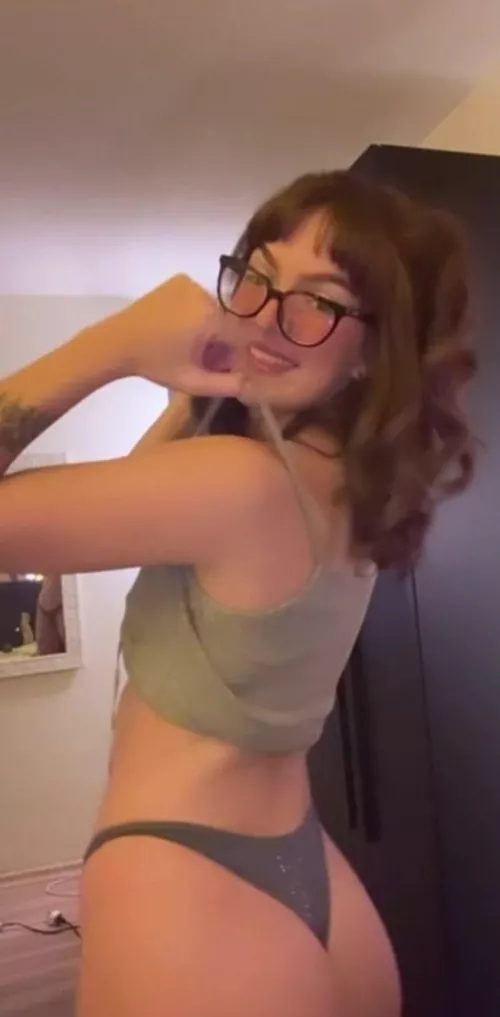 My ginger fat ass needs to be eaten as your breakfast