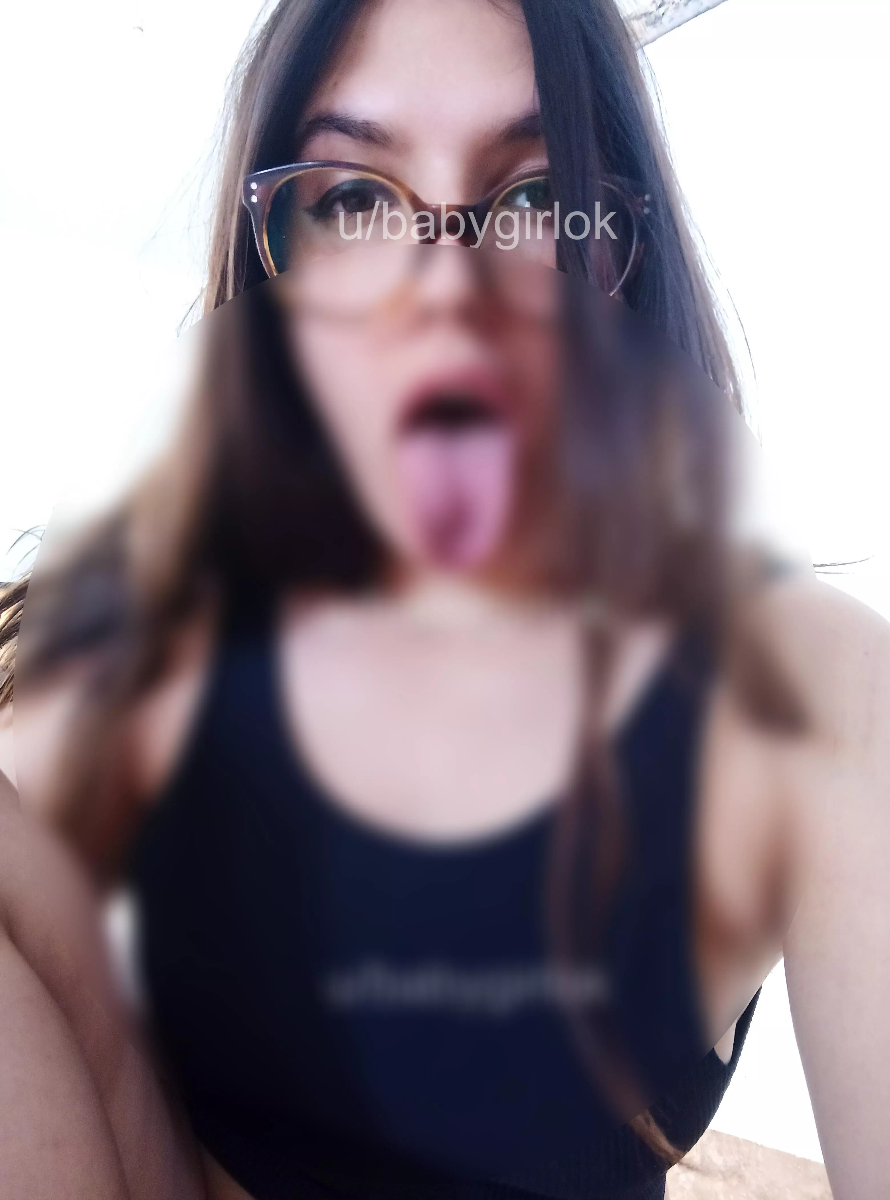 My wet tongue is only available to alphas, keep imagining and dreaming, loser!