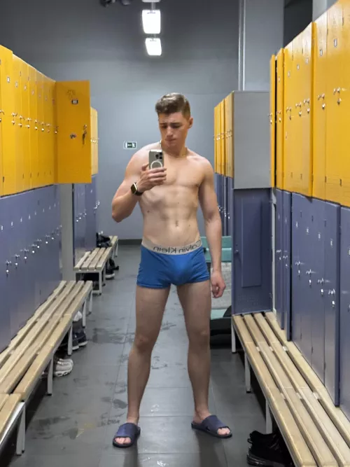 Need a gym bro/coach to send these kinds of pics to 