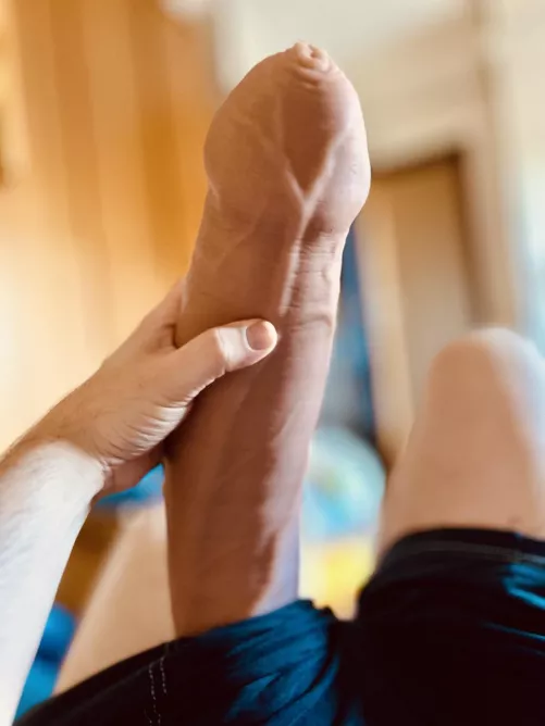 Oh, the main subreddit is back! I'm happy to expand… my horizons, by growing… my network of like-minded people ;)