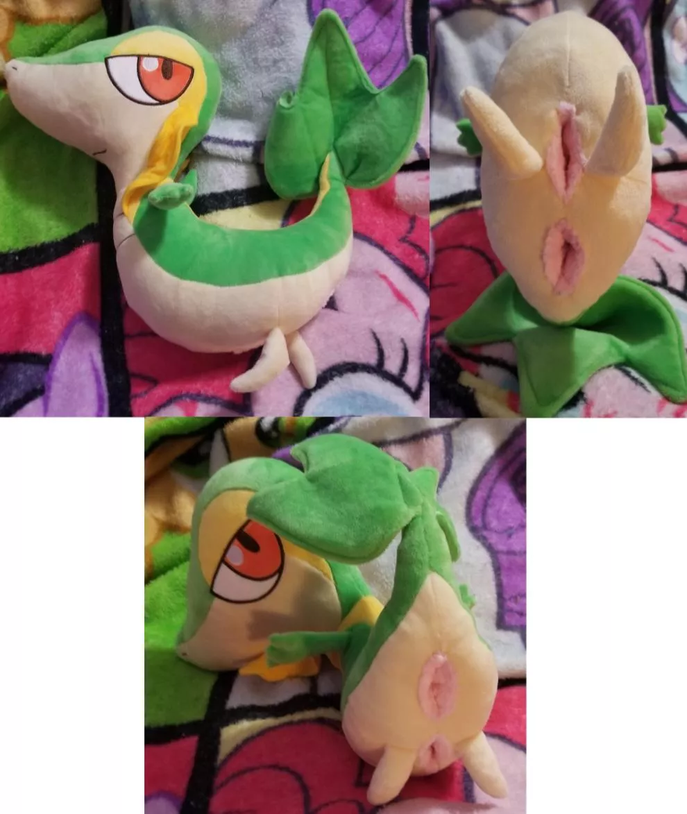 Recently commissioned NSFW fuckable life size female Pokemon Snivy with useable anus and pussy