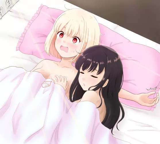 Takina Accidentally Groping Chisato In Her Sleep