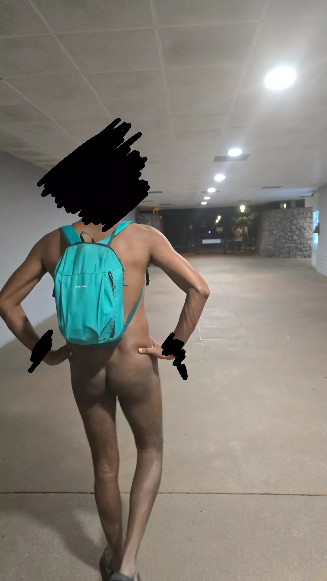 Walking in an underground zone 