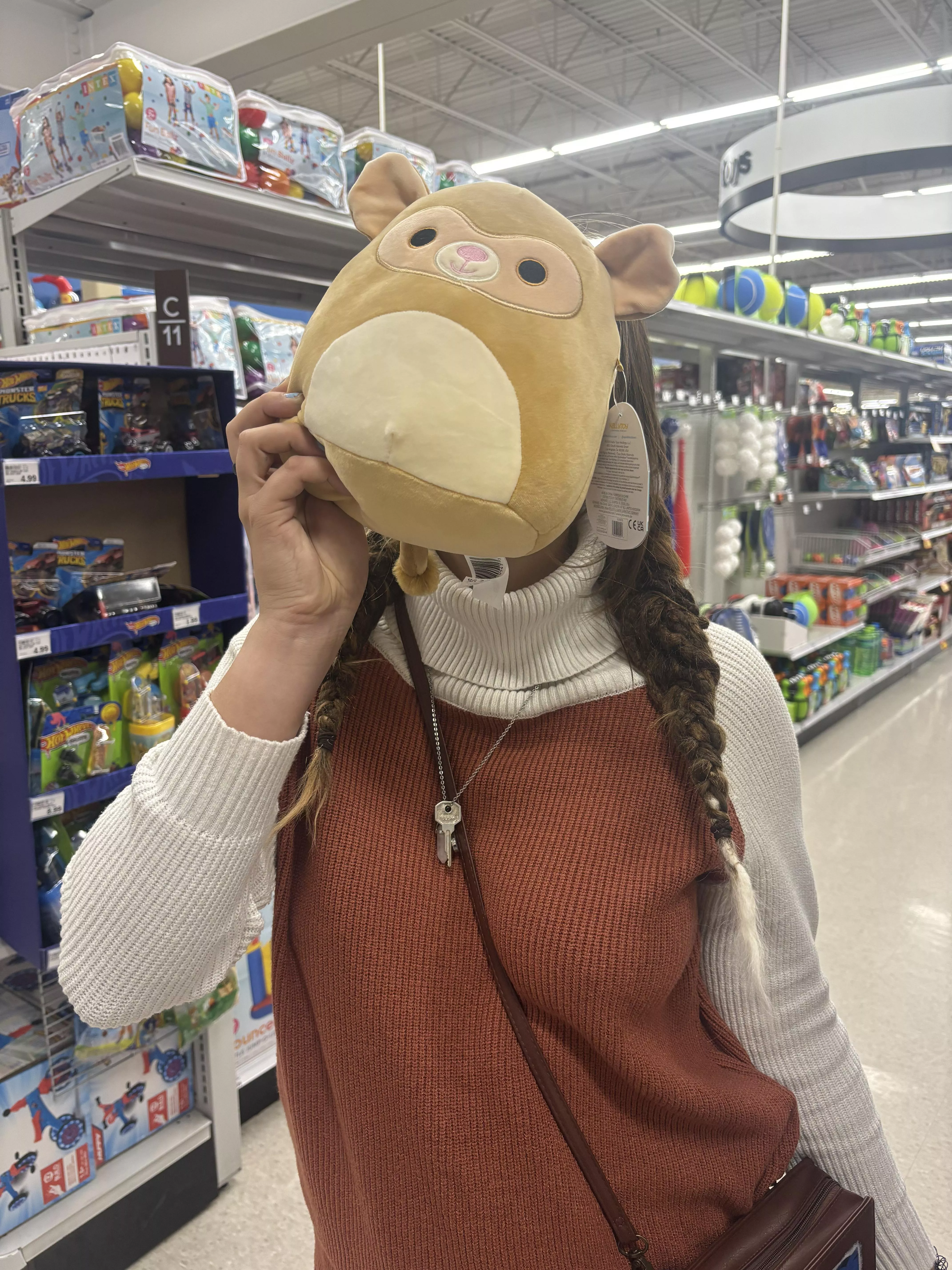 Weekly grocery shopping trip with my fiancé/keyholder, locktober going strong 😫