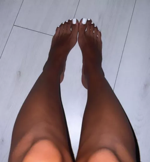 Who wants to be my first sale😜?