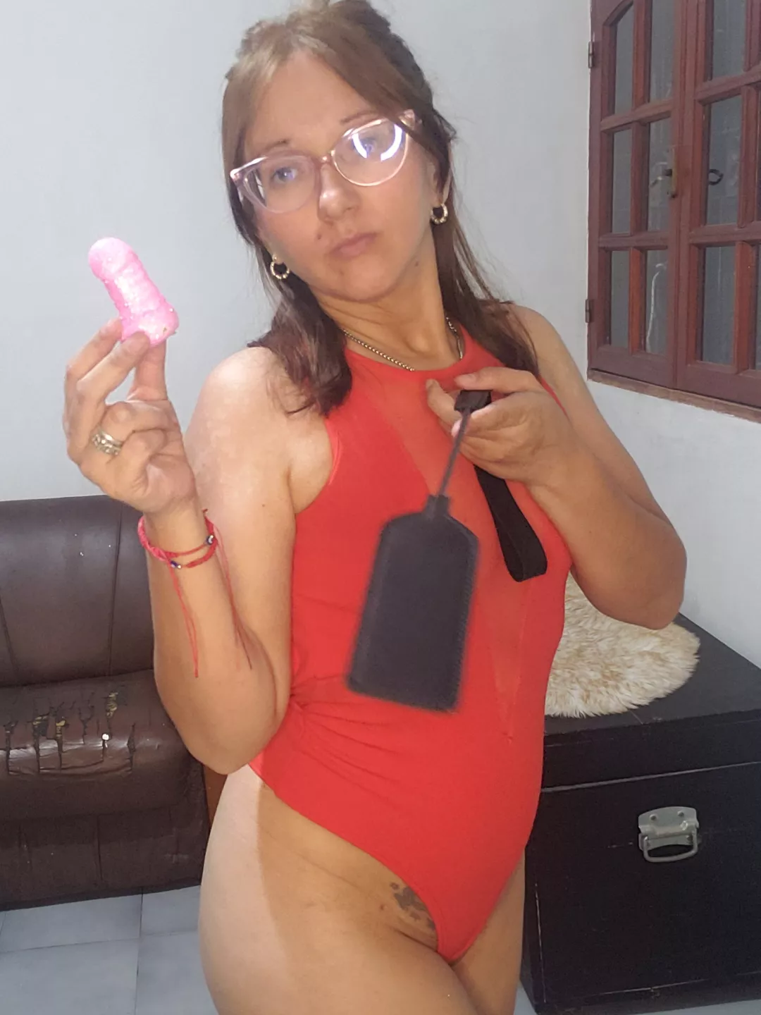 You can't decide anything, I will do it and I will be the one to say enough is enough. do you dare?