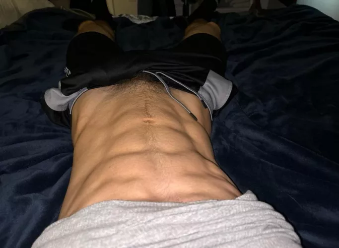 [18] i have the best abs