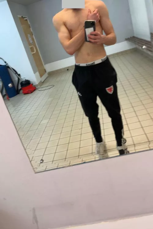 19m looking to trade if similar hmu 