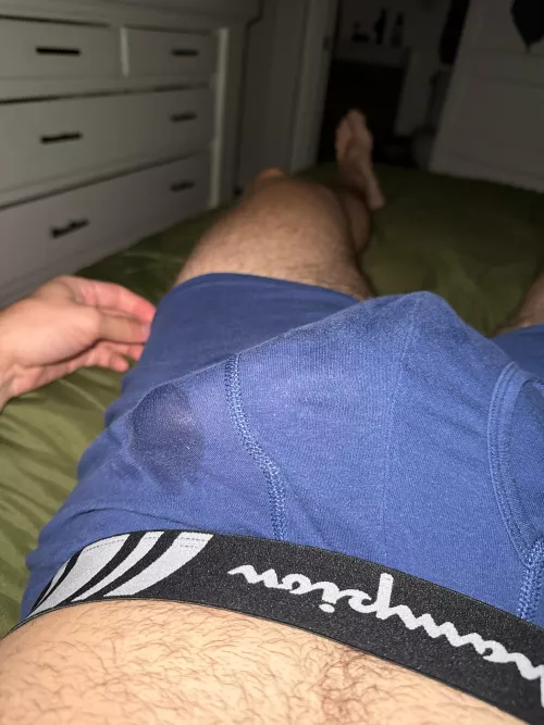 [28] wet and ready to go 😈