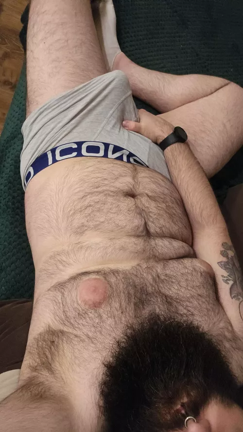 Big bear dad at your service. Wanna give it a ride? [25]