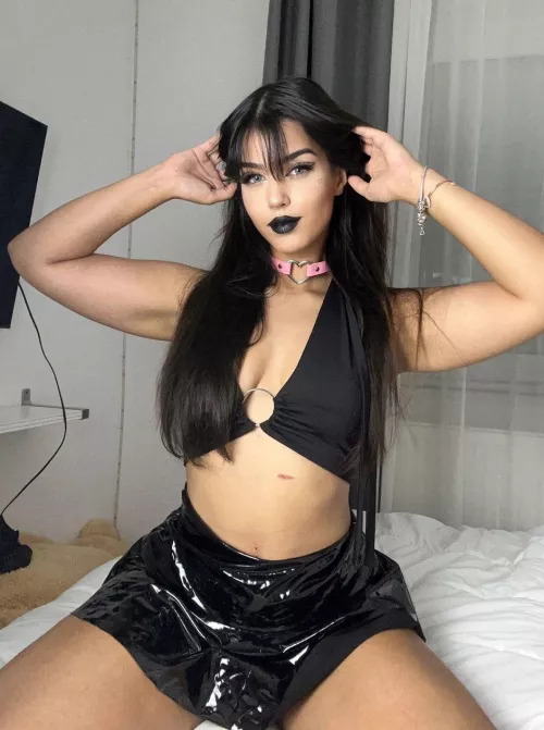 Can i go out like this ?👉👈